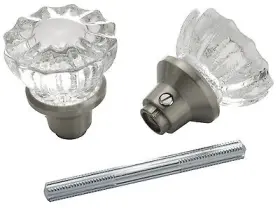 1140-sn Belwith Products Llc 2 Glass Knobs With Spindle