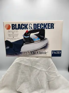 174024-00 Black Decker And The Classic F63d Steam Iron Dry Metal Vintage New In Box P2