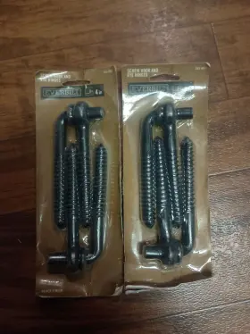 355-985 Everbilt 2x 4 Inch Black Screw And Eye Hinge 2-pack Total Of Box Damage