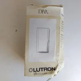 Dvlv10p-wh Lutron 027557687959 Diva 1000va 800 Watt Signal Pole Preset Dimmer White Magnetic