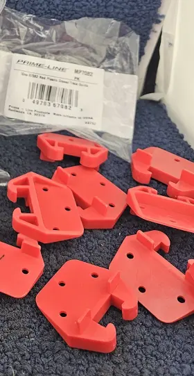 Mp7082 Prime-line Qty 50 R7082 Red Plastic Drawer Track Guide