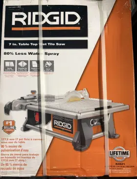 R4021 Ridgid 120-volt 6.5 Amp Corded 7 Inch Tabletop Wet Tile Saw