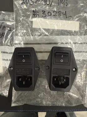 4304.4025 Schurter 2 With Switch Ac Power Supply Female Male 10a New Pair Of
