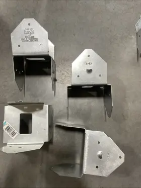 Bcs2-2 Simpson Strong Tie Bcs2-2/4z Post Cap Zmax Coated Double Nailing Lot Of 4