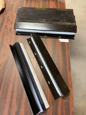 Sz1500x15-1 Snap-z Sz1500x15-1/8 1500 Standing Seam Metal Roof Ridge Venting 1-1/2 Inch T X 15-1/8 L 40 Count