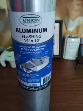 Av1410 Union Corrugating 14-in X 10-ft Aluminum Roll Flashing