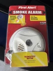 First Alert Smoke Alarm SA304 Escape Light & Silence Button 9V Battery 1039800 New. Price: $25.00.